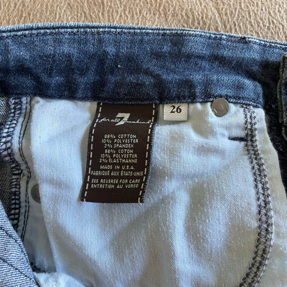 7’s Petite Low Rise Jeans